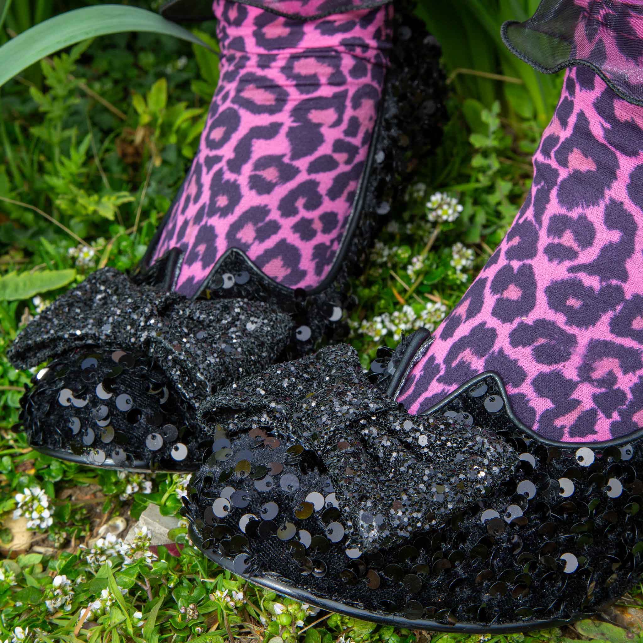 Dazzling Diva Wide Fit